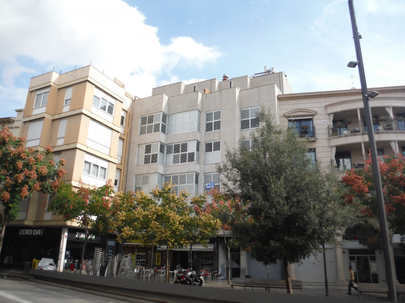 750SBD Reforma Edifici de 9 habitatges i 4 oficines a Sabadell